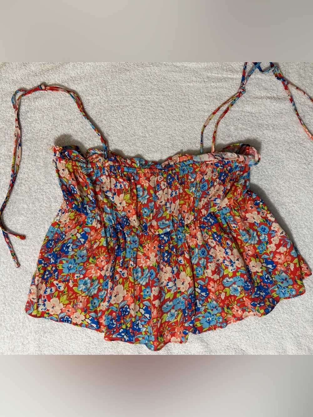 Forever 21 Tie Shoulder Crop Top Smocked Peplum Cami Tropical Floral Boho Ruffle